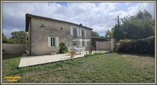 ensemble de 2 maisons + piscine 