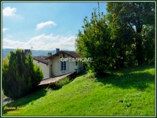 Ensemble immobilier en pierre 