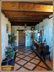  grande maison + gite à vendre Proche de BARBEZIEUX SAINT HILAIRE (16)