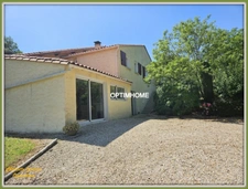 Maison contemporaine avec piscine, appartement indépendant et vaste terrain arboré