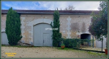 Propriété avec maison d'habitation +gîte + nombreuses dépendances + grand terrain 