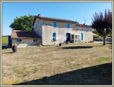  grande maison + gite à vendre 10 pièces Proche de BARBEZIEUX SAINT HILAIRE (16)