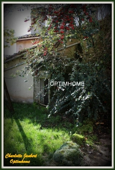 Maison de charme au cœur d’un village – À moins de 10 minutes de MONTMOREAU