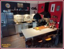 Ensemble immobilier en pierre 