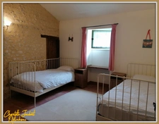 ensemble de 2 maisons + piscine 