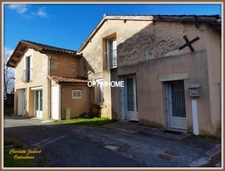 Ensemble immobilier en pierres – Idéal investisseur – À 5 minutes de Chalais