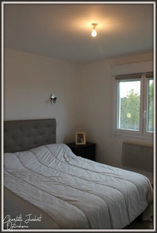 Grande maison divisée en 3 appartements 