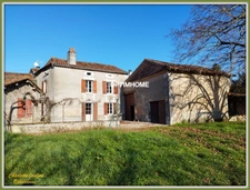 Ensemble de deux maisons Proche de AUBETERRE SUR DRONNE (16)