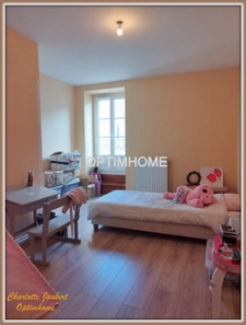 Appartement centre ville de Chalais 