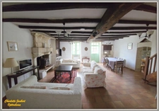 ensemble de 2 maisons + piscine 