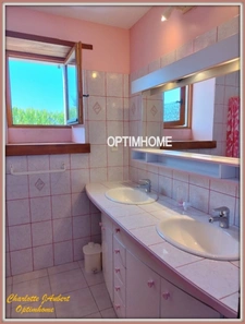  grande maison + gite à vendre Proche de BARBEZIEUX SAINT HILAIRE (16)