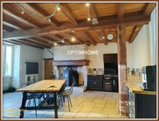Propriété à vendre 10 pièces Proche de BARBEZIEUX SAINT HILAIRE (16)