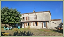 Propriete à vendre 7 pièces Proche de VILLEBOIS LAVALETTE (16)
