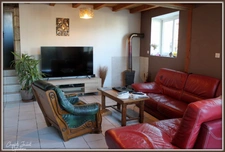 2 maisons en pierre + dépendances