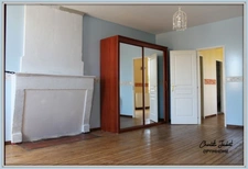 Maison à vendre 8 pièces Proche de MONTMOREAU SAINT CYBARD (16)