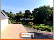 Maison familiale avec terrain paysager de 5900 m²