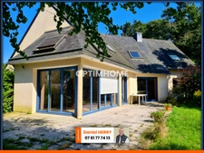 Ensemble immobilier composé d'une maison principale et d'une maison ancienne à rénover