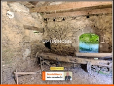 Ancien corps de ferme à rénover