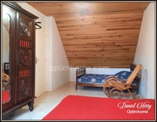 Ensemble immobilier composé d'une maison principale et d'une maison ancienne à rénover