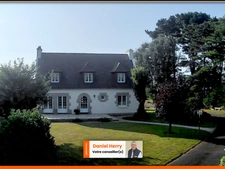 Grande maison familiale avec terrain de 1 hectare – PLOUDANIEL(29)