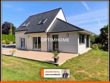 Maison familiale avec terrain paysager de 5900 m²