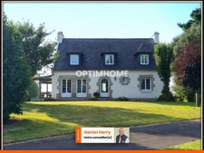 Grande maison familiale avec terrain de 1 hectare – PLOUDANIEL(29)