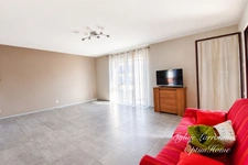 FRANGY - APPARTEMENT T2 DE 58 m² LUMINEUX AVEC TERRASSE ET PARKING PRIVATIF EN SOUS-SOL