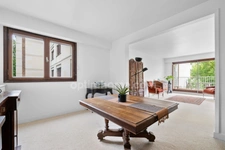 VERSAILLES - CLAGNY-GLATIGNY - APPARTEMENT T4 - 88 m² - TERRASSE 10 m² - VUE DEGAGEE PARC - 2 PLACES DE STATIONNEMENT - CAVE