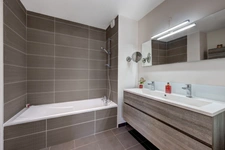 ANNECY - APP 4 P - 82 m² - TERRASSE - GARAGES - VUE PANORAMIQUE MONTAGNES