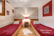 MEGEVE - CHALET 6 P - 163 m² - VUE PANORAMIQUE MONT-BLANC ET MONTAGNES - 2 GARAGES - ATELIER - TERRAIN 1000 m²