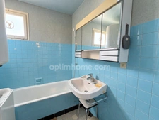 ANNECY - APPARTEMENT T3 A RENOVER - DERNIER ETAGE - BALCON VUE PANORAMIQUE MONTAGNES - A 350 m DU LAC