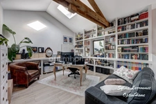 MAISON MITOYENNE - 263 m² HABITABLES - 5 CHAMBRES - MESIGNY - PISCINE - GARAGES - TERRASSES - JARDIN
