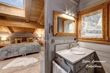 MEGEVE - CHALET 6 P - 163 m² - VUE PANORAMIQUE MONT-BLANC ET MONTAGNES - 2 GARAGES - ATELIER - TERRAIN 1000 m²