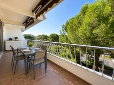 Appartement  3 pièces 78 m² - 2 Chambres - Cave - Garage - Parc - Piscine - Tennis - Tram Ligne 5 - Proximité Parc Montcalm