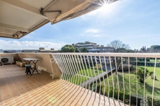 Appartement - 5 pièces 110M2- Sans vis-à-vis - Dernier étage - Vue parc - Cave - Parking - Piscine - Tennis - Parc - Proche Parc Montcalm - Ligne 5 Tramway