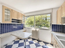 Appartement 4 pièces – 84 m² – Dernier étage – Terrasse – Garage – Cave - Piscine - Parc - Tennis - Ligne 5 Tramway - Parc Montcalm