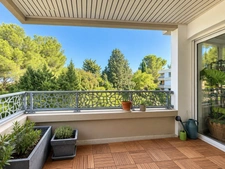 Montpellier Estanove – Appartement 3 pièces – 2 Chambres - Terrasse - Cave - Parking - Tram Ligne 5