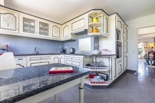 Appartement - 3 pièces - 79m2 - Cave - Piscine - Tennis - Parc - Ligne 5 Tram - Parc Montcalm
