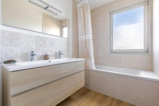 Appartement - 4 pièces - Cave - Parking - Piscine - Tennis - Parc - Proche Parc Montcalm - Tram ligne 5