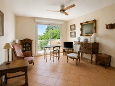 Appartement  3 pièces 63 m² - 2 Chambres - Cave - Parking - Parc - Piscine - Tennis - Tram Ligne 5 - Proximité Parc Montcalm