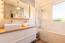 Appartement - 3 pièces 74m2 - Terrasse - Jardin - Cave - Garage - Piscine - Tennis - Parc - Proche Parc Montcalm - Ligne 5 Tramway