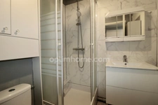 Appartement - 5 pièces 102 m2 - Dernier étage - Terrasse - Cave - Parking - Piscine - Tennis - Parc - Proche Parc Montcalm - Ligne 5 Tramway