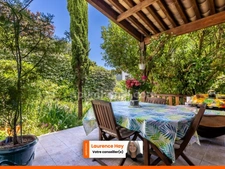 Maison 143 m2 - 5 chambres - Parcelle de 300m2 - Piscine - 2 Garages - Quartier Les Bouisses - Ligne 5 de Tramway