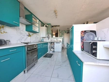 Appartement - 5 pièces 102 m2 - Dernier étage - Terrasse - Cave - Parking - Piscine - Tennis - Parc - Proche Parc Montcalm - Ligne 5 Tramway