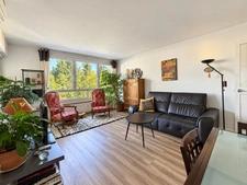 Montpellier Estanove – Appartement 3 pièces – 2 Chambres - Terrasse - Cave - Parking - Tram Ligne 5