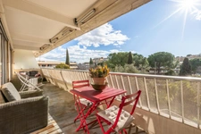 Appartement - 5 pièces 111 m2 - Terrasse - Cave - Garage - Piscine - Tennis - Parc - Proche Parc Montcalm - Tram Ligne 5