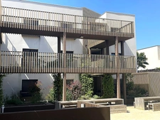 Appartement 3 pièces 83 m² - Dernier étage - Terrasse 18 m² - 2 Garages - Proche Ligne 2 Tram