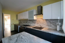 Appartement - 4 pièces - Sans vis-à-vis - Cave - Parking - Piscine - Tennis - Parc - Ligne 5 Tramway - Proche Parc Montcalm