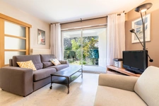 Appartement - 3 pièces 74m2 - Terrasse - Jardin - Cave - Garage - Piscine - Tennis - Parc - Proche Parc Montcalm - Ligne 5 Tramway