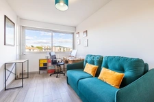Appartement - 5 pièces 111 m2 - Terrasse - Cave - Garage - Piscine - Tennis - Parc - Proche Parc Montcalm - Tram Ligne 5